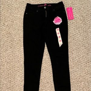 Black stretchy jeans